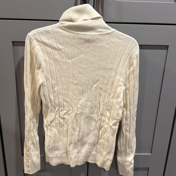 Cream Turtleneck Sweater - Picture 5 of 7